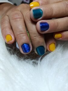 Luiza Cristina unhas